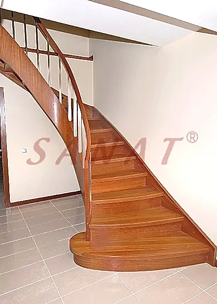 içi kavisli merdiven